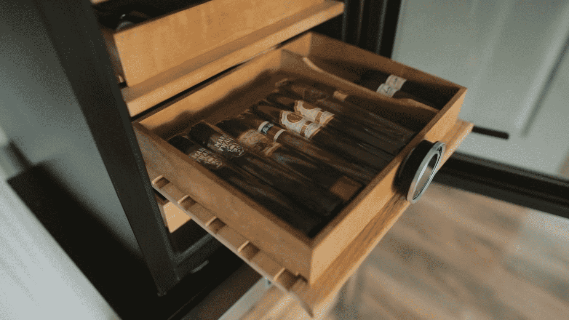 How To Set Up A Humidor For The First Time