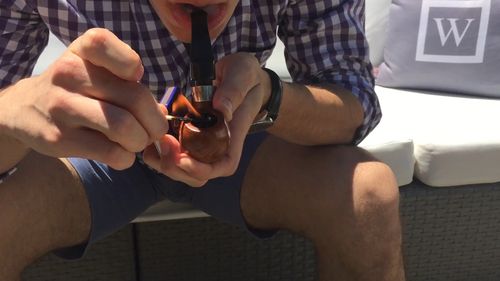 how to pack and light a tobacco pipe
