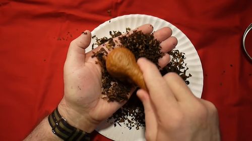how to pack and light a tobacco pipe