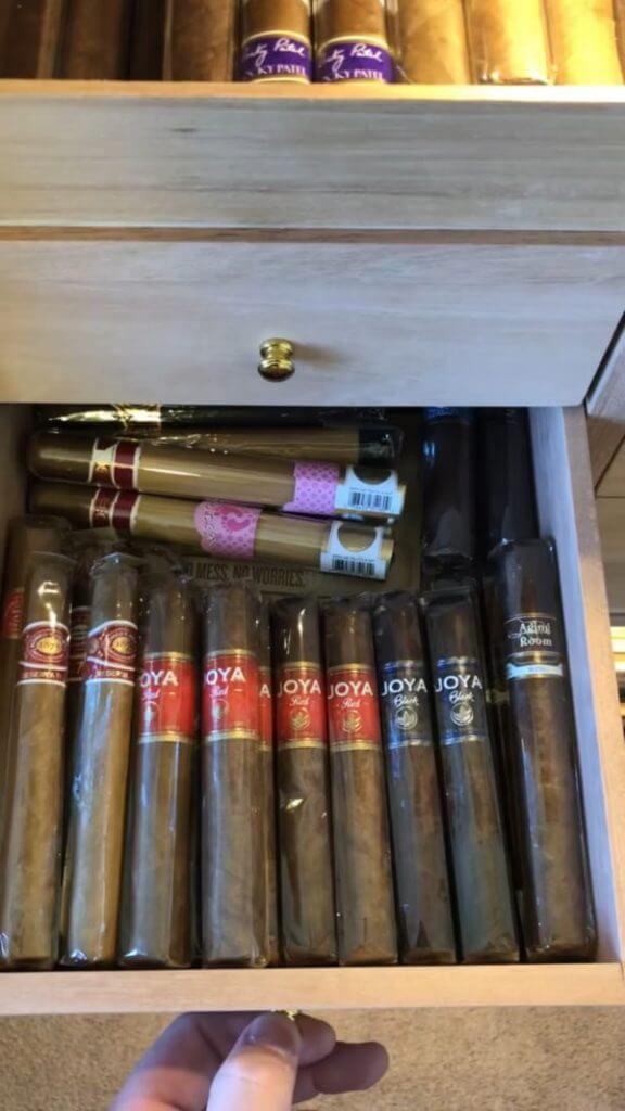 1 Premium Quality Tower of Power Humidor Review