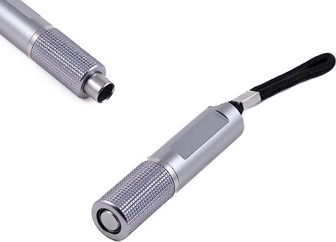 Prestige Import Group - Etched Twist Action Retractable Cigar Punch